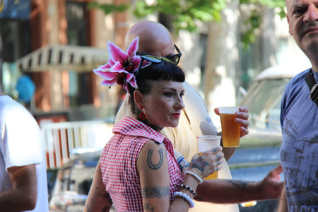 Senigallia, Italy 8, August 2019 is an international music festival focused on the US music and culture of the fifties. In the photo: people dressed up in the 50s style Summer Jamboreeのeditorial素材