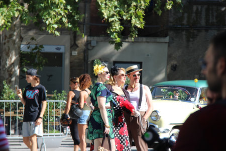 Senigallia, Italy 8, August 2019 is an international music festival focused on the US music and culture of the fifties. In the photo: people dressed up in the 50s style Summer Jamboreeのeditorial素材