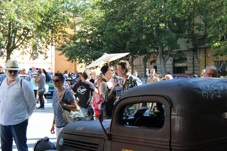 Senigallia, Italy 08 August 2019 is an international music festival focused on the US music and culture of the fifties. In the photo: people dressed up in the 50s styleのeditorial素材
