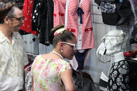 Senigallia, Italy 12 August 2019 is an international music festival focused on the US music and culture of the fifties. In the photo: people dressed up in the 50s style / Summer Jamboreeのeditorial素材
