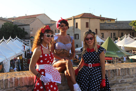Senigallia, Italy 12 August 2019 is an international music festival focused on the US music and culture of the fifties. In the photo: people dressed up in the 50s style Summer Jamboreeのeditorial素材