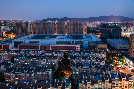 Night view of Hangzhou Cityのeditorial素材