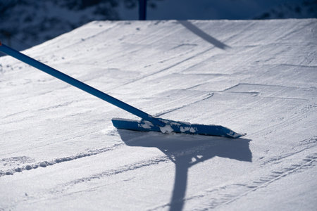 Shaping the fresh snow on a bluebird day in St.Anton am Arlberg, Austria.
