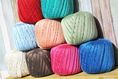 Lace yarn