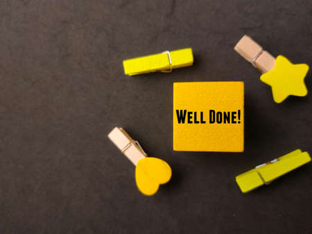 Top view miniature people with text Q AND A on white backgroundの写真素材