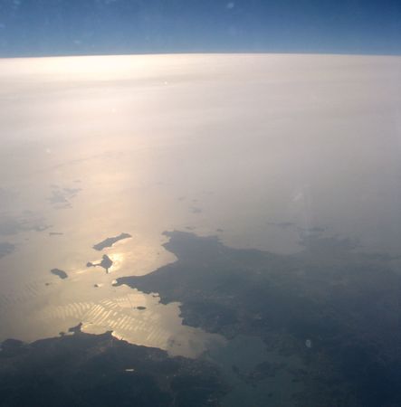 horizon in the backgroundの写真素材