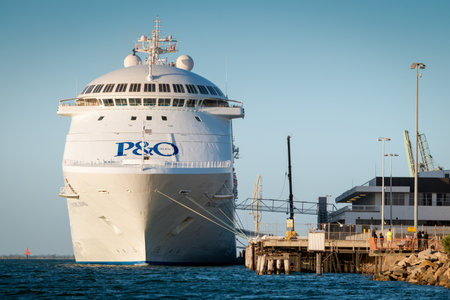 Adelaide, Australia - March 5, 2015: PO Pacific Jewel cruise ship is docked at Port Adelaide to pick up passengers, Outer Harbour, South Australiaのeditorial素材