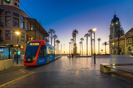 Adelaide, Australia - August 22, 2015: Adelaidemetro tram at Moseley Square, Glenelg. Trams are terminated here. Long exposure camera settingsのeditorial素材