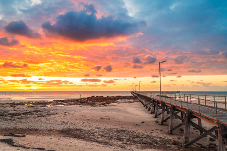 Peaceful ocean sunset at Moonta Bay Jetty, Copper Coast, Yorke Peninsula, South Australiaの写真素材