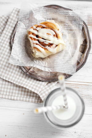 Cinnamon rolls with cream cheese icingの写真素材