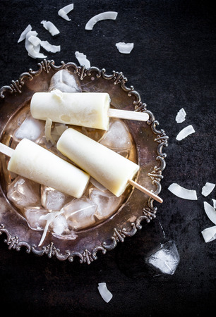 Popsicles made from pineapple and coconutの写真素材
