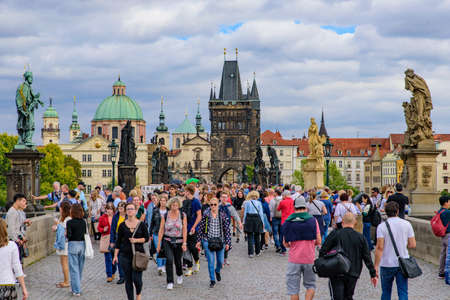 People on the Charles Bridge in Prague, Czech Republicのeditorial素材
