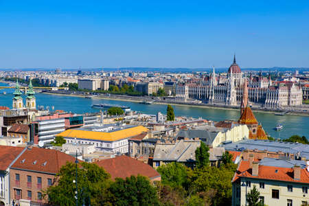 Panorama of Hungarian Parliament Building and River Danube, Budapest, Hungaryの写真素材