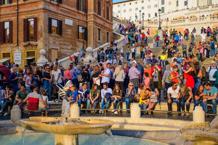 Tourists on Spanish Steps in Rome, Italyのeditorial素材