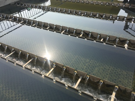 Cleanned water are effluented from weir and channel in a waste water treatment plant