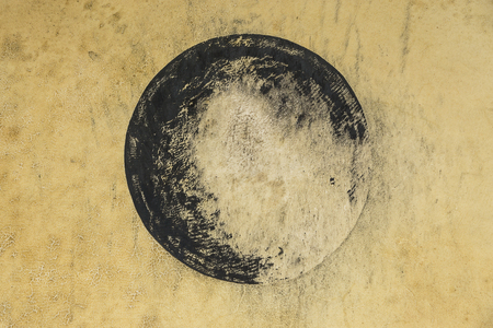 close-up texture old drum with half black circle of temple thailの写真素材