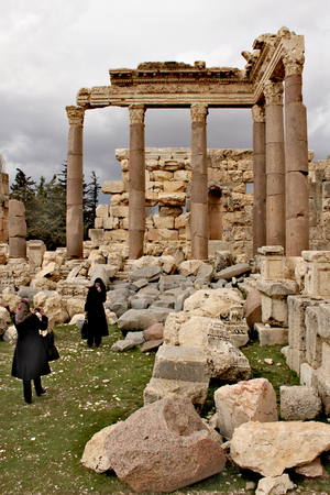 Baalbek - ruins of the ancient Phoenician city; known as Heliopolis during the Hellenistic periodのeditorial素材