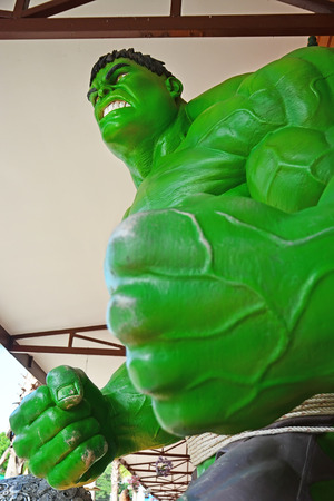 AYUTTAYA ,THAILAND- NOVEMBER 08, 2014: The Hulk model at Thung Bua Chom floating marketのeditorial素材