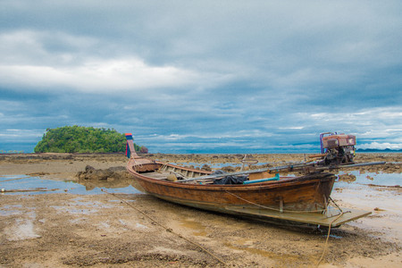 Sea boat and sky .These are Counterpart on beautiful island.の写真素材