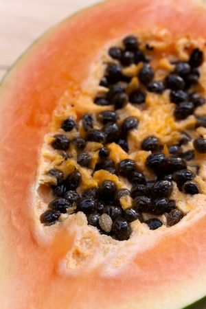  Food Related: Preparing a papaya fruitの写真素材