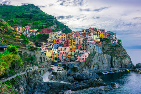 MANAROLA, ITALY - SEP 13, 2018: Picturesque town of Manarola, in the province of La Spezia, Liguria, Italyのeditorial素材