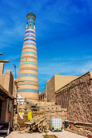 Historic architecture of Itchan Kala, walled inner town of the city of Khiva, Uzbekistan.のeditorial素材