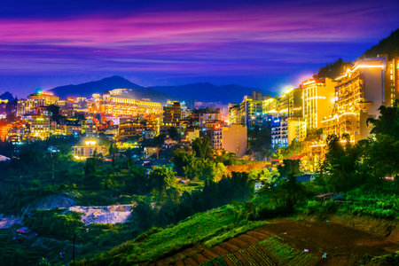 SAPA, VIETNAM - SEP 27, 2019: Night view of Sapa in Lao Cai Province in northwest Vietnamのeditorial素材