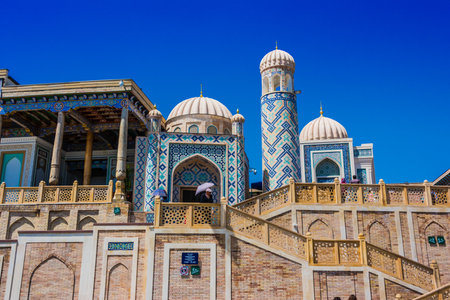 SAMARKAND, UZBEKISTAN - MAY 8, 2019: Memorial complex of Islam Karimov Samarkand, Uzbekistan.のeditorial素材