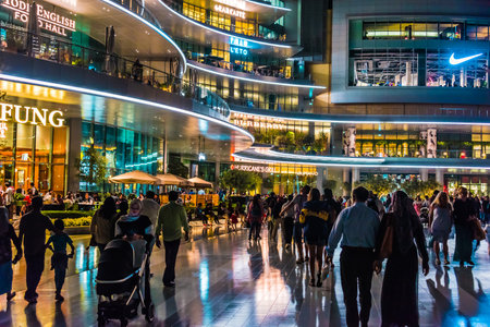 DUBAI, UNITED ARAB EMIRATES - FEB 6, 2019: Entrance to the Dubai Mall in the evening, United Arab Emirates.のeditorial素材