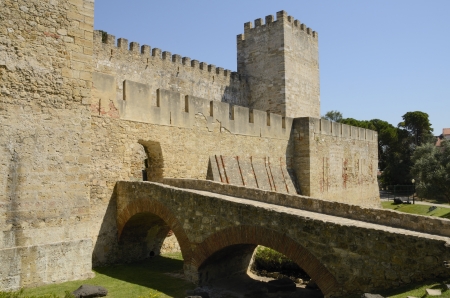 Saint George castle is a Moorish castle and dates from medieval period of Portuguese history, and is one of the main tourist sites of Lisbon のeditorial素材