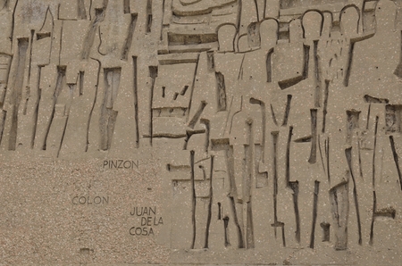 Detail of monument to the Discovery of America in Plaza Colon in Madrid, Spain. It is a work of Vaquero Turcios, a painter, sculptor and architect Spanish.のeditorial素材