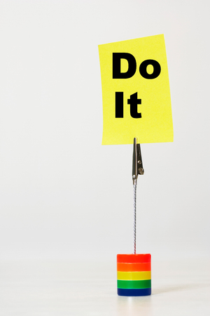 Reminder note say do itの写真素材