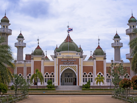 Pattani central mosque, Southern, Thailand.のeditorial素材