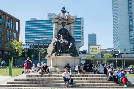 Manchester, England - 19 July 2016 : Piccadilly Gardens is a green space in Manchester city centre, between Market Street and the edge of the Northern Quarter on 19 July 2016 in Manchester, Englandのeditorial素材