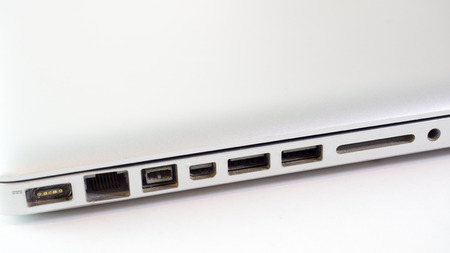 port usb laptop close up