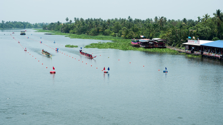Nakhon Pathom, Thailand - March 26: Long Boat Race Festival at Wat rai king. King's Cup Championship  in Nakhon Pathom, Thailand.2018のeditorial素材