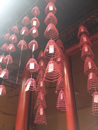 incense hanging in a chinese templeの素材