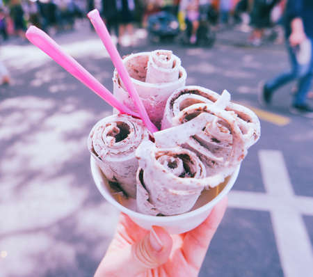 Griddle ice cream ice creamの写真素材