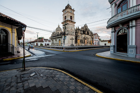 Nicaragua City Granada San Juan Del Sur Travel Tourism Tourist Destination Ometepe Nica Culture Central America City Beach Town Streets Latin Culture 3rd World Countryのeditorial素材
