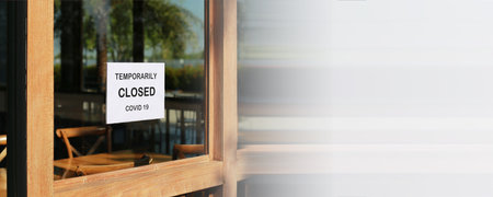 The sign in front of the office is temporarily closed. Sign Coronavirus in the store