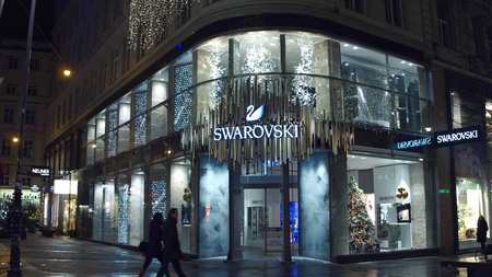 VIENNA, AUSTRIA - DECEMBER, 24 Big Swarovski store in the evening. Austrian producer of cut lead glassのeditorial素材
