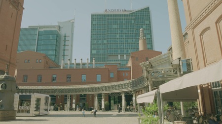POZNAN, POLAND - MAY 20, 2018. Shopping, arts and business center Stary Browar exteriorのeditorial素材