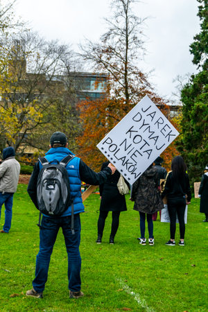 Oxford, United Kingdom - November 1, 2020: Polish pro choice protest in University Parks Oxford, women and men peacefully protesting against the anti-abortion law by constitution tribunalのeditorial素材