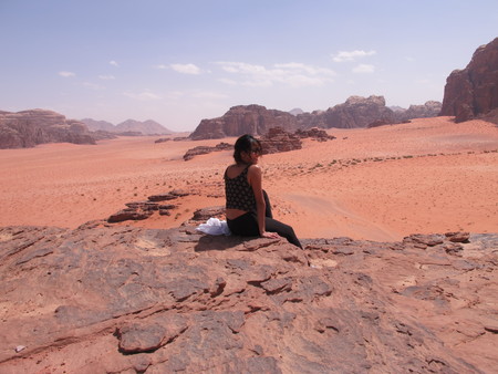 Sitting on the edge of the canyonのeditorial素材