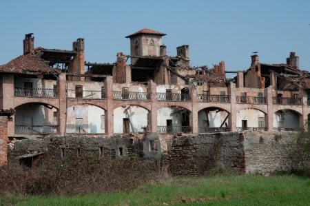 Old abandoned farmhouseの写真素材