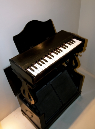 Old piano keyの写真素材