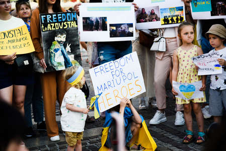 Cracow. Poland. 25/06/2022 International Peace Rally. Ukrainians ask to release defenders from Azovstal. War in Ukraine. Stay with Ukraineのeditorial素材