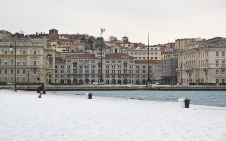 View of Trieste ice from Molo Audace のeditorial素材