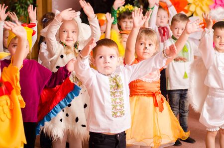 Ukraina, Lutsk, 13 March 2018. Kindergarten is the fifth. Children's holiday matinee . Children preschoolers on holiday.のeditorial素材