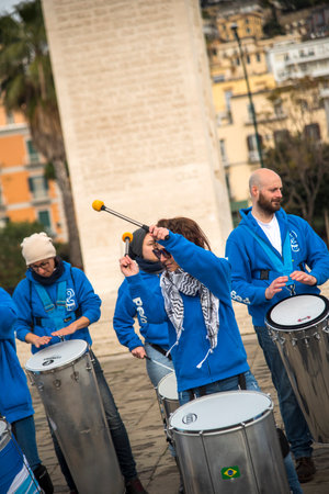 Naples half marathon, 25 February 2025, runners on the Caracciolo seafront.のeditorial素材